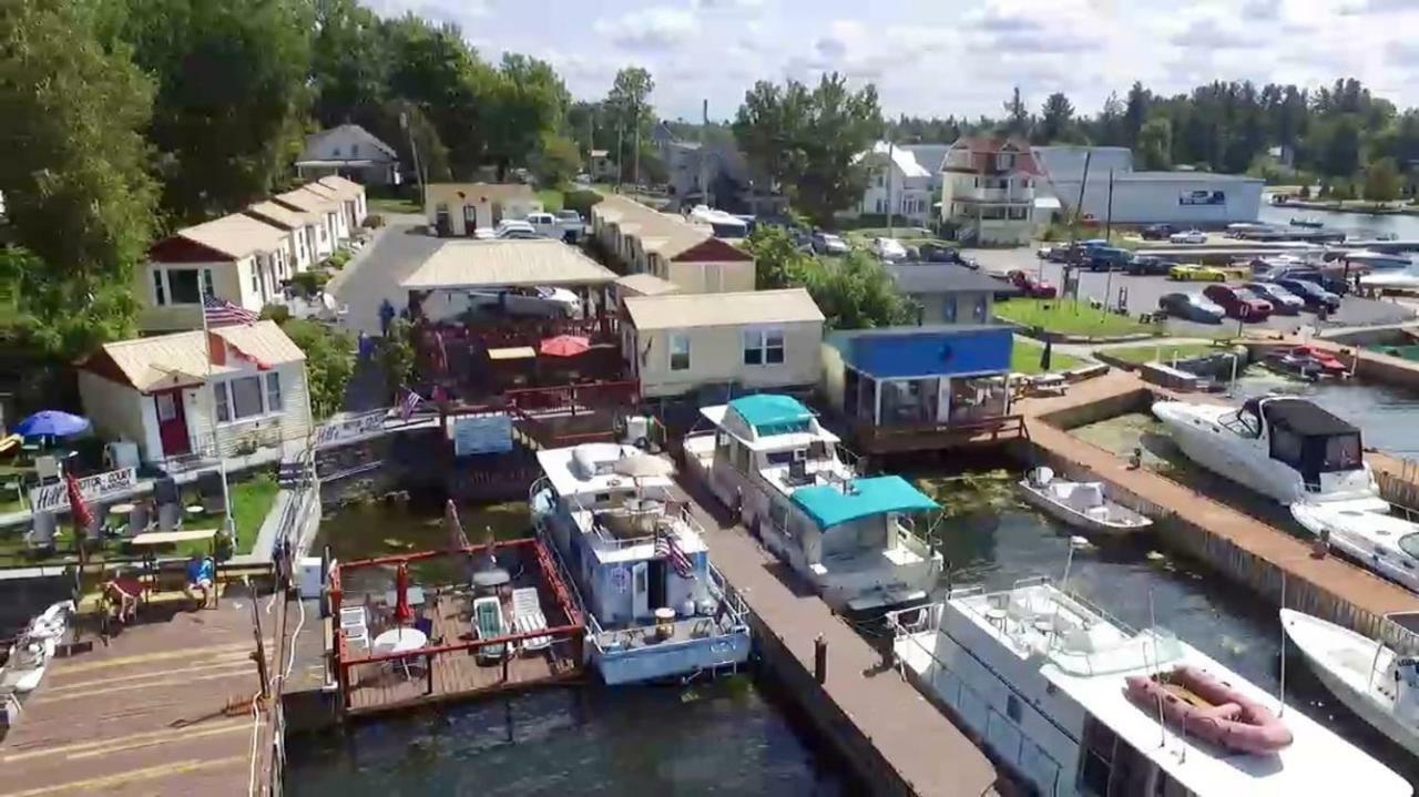 Hills Motel & Marina Alexandria Bay Buitenkant foto